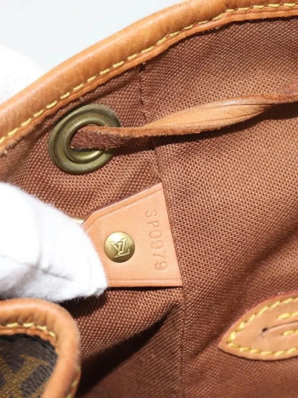 LOUIS VUITTON Monogram Montsouris MM Backpack M51136 LV Auth 188707